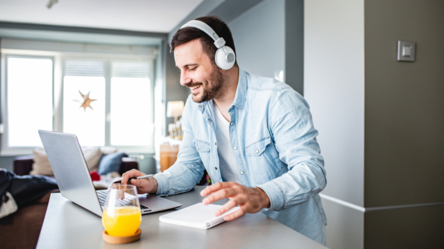 Audiovisuele apparatuur beheren op afstand